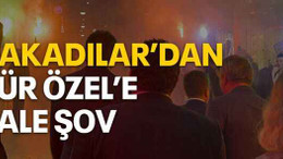 Karakadılar’dan Özgür Özel’e meşale şov